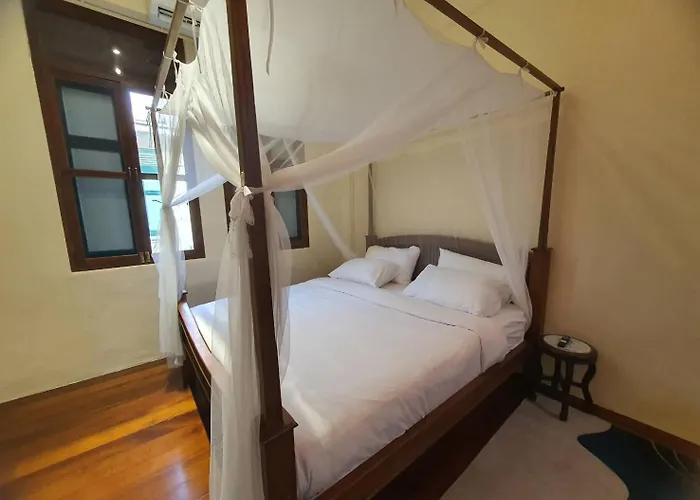 The Courtesan At Yaowarat, Townhome 80 Sqm Bangkok